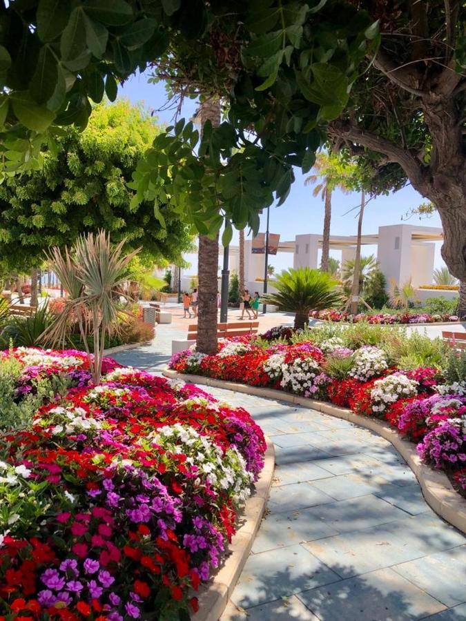 La Rada Beach Estepona Centro Dış mekan fotoğraf